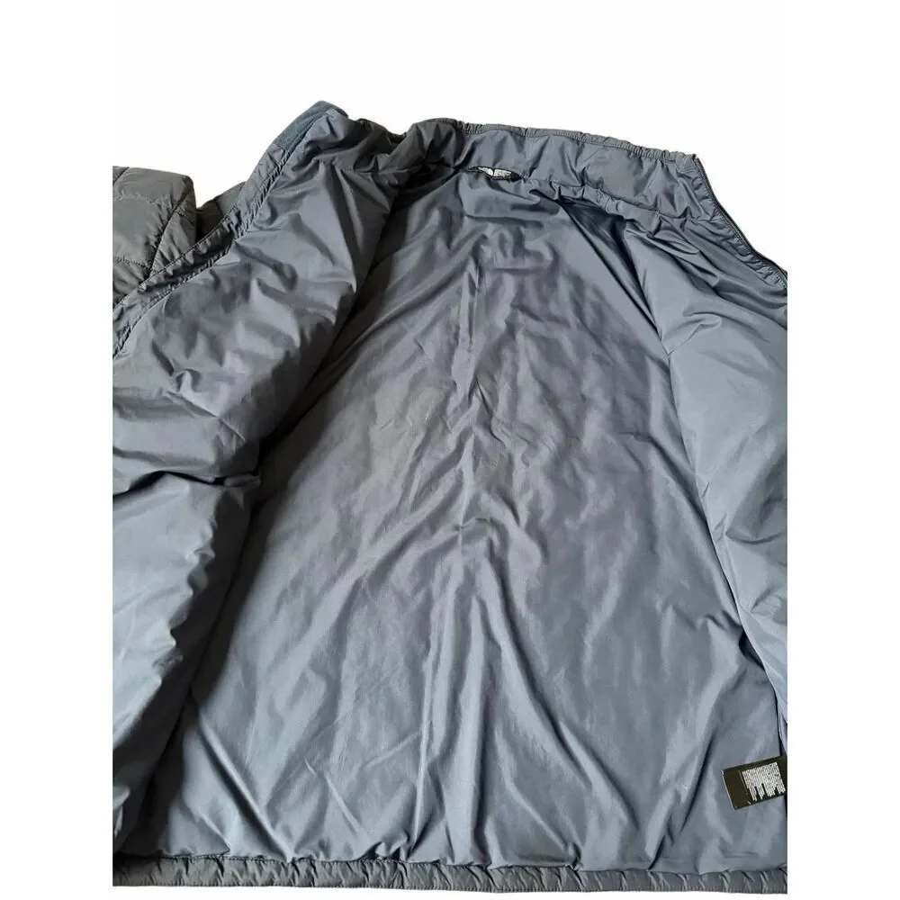 The North Face Men’s Navy Blue Puffer Jacket XXL